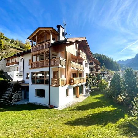 Ciasa De Zeno Aparthotel La Valle Exterior foto